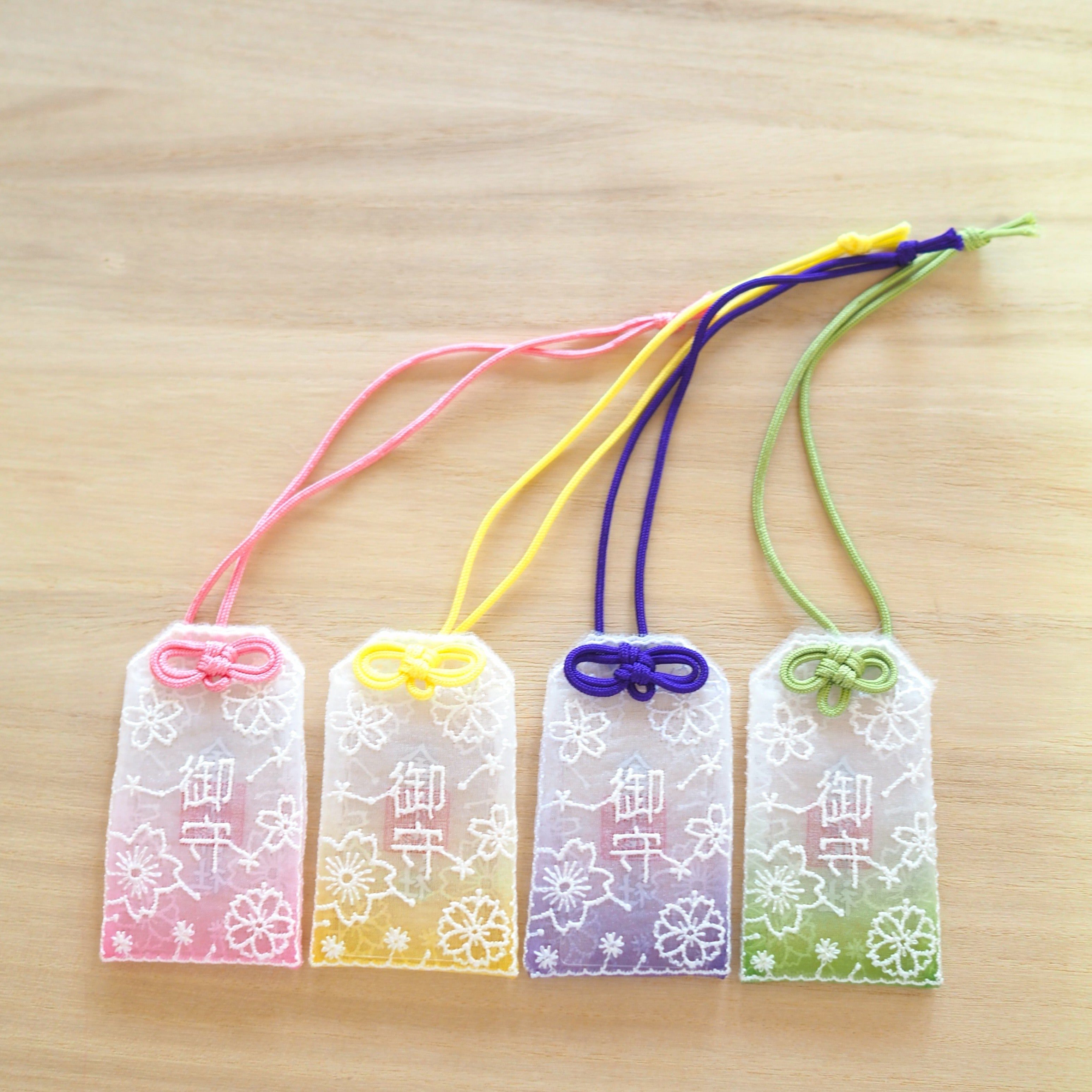 MimoMimoページ レース 御守り　お守り MimoMimo様専用ページ レース 御守り お守り